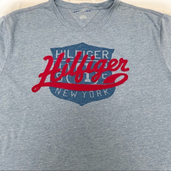 TOMMY HILFIGER TEE - Picture 3 of 4